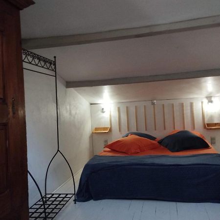 Chambre D'Hotes L'Orange Bleue Rustrel Kültér fotó